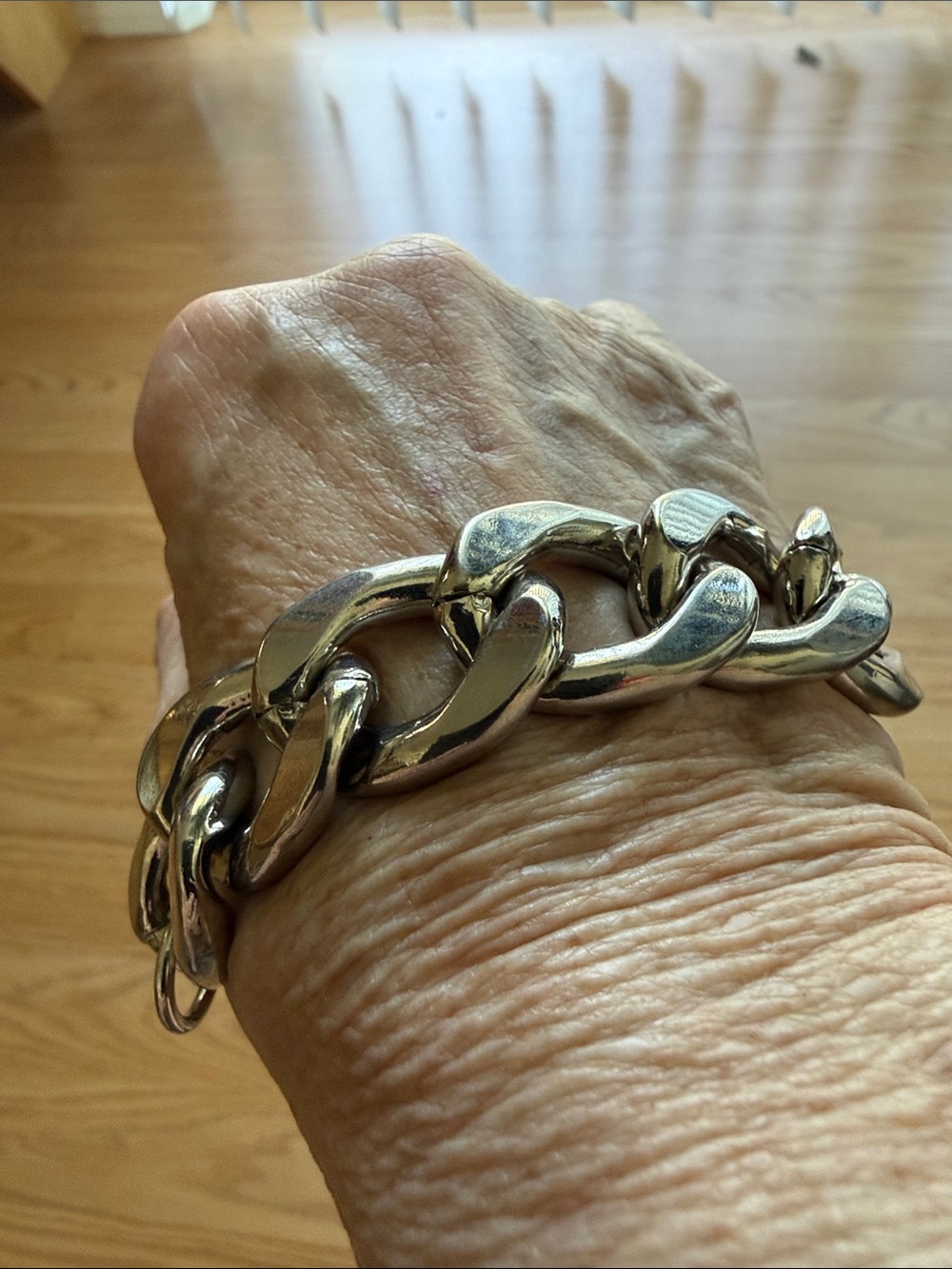 Women’s OR Men’s Chunky Silver Chain Bracelet - Polished Metal